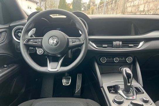 Alfa Romeo Stelvio 2.0 Turbo Sprint Q4