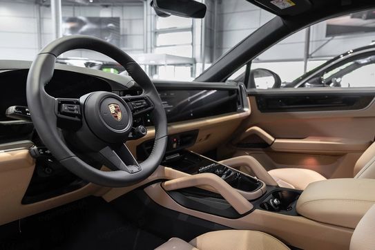 Porsche Cayenne Coupe Black Edition