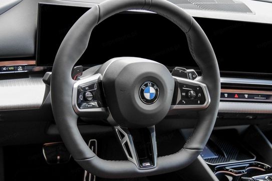 BMW Seria 5 Touring 540d xDrive M Sport