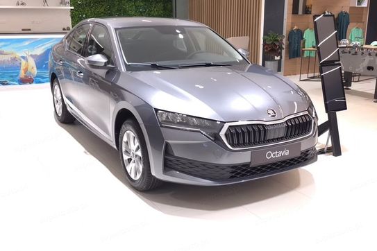 Skoda Octavia Drive Essence 1.5 TSI m-HEV DSG