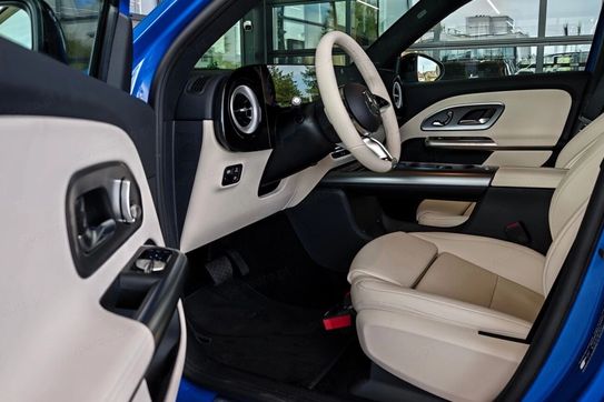 Mercedes GLB 200 4MATIC