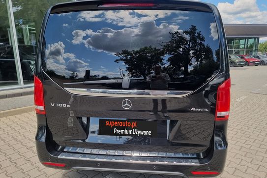 Mercedes V Klasa 300 d 4-Matic Exclusive 9G-Tronic (długi)