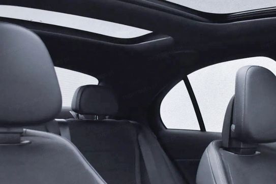 Mercedes Klasa E 220 d  4-Matic AMG