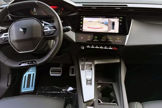 Peugeot 308 GT Exclusive e-DCS6 1.2 mHEV