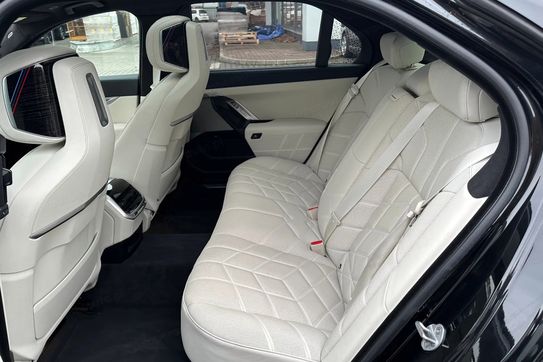 BMW Seria 7 740d xDrive M Sport