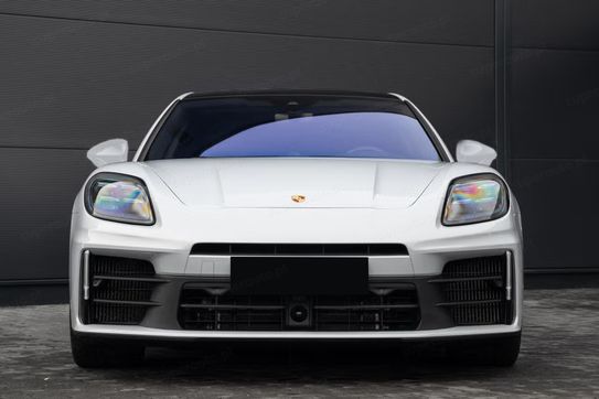 Porsche Panamera 4