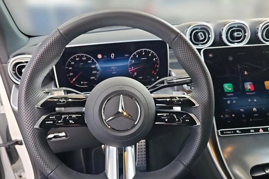 Mercedes GLC 200 4-Matic AMG Line