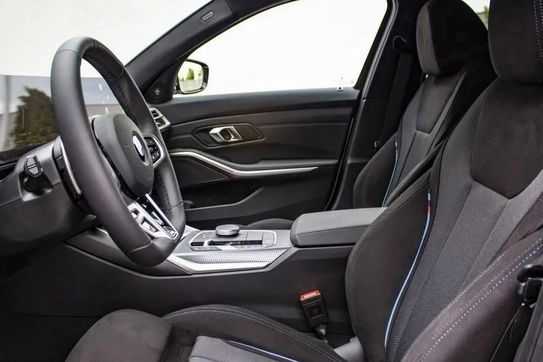 BMW Seria 3 320i M Sport