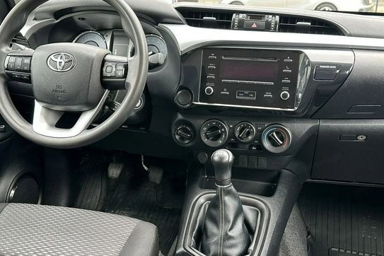 Toyota HiLux 2.4 d-4D Double Cab Dlx 4X4