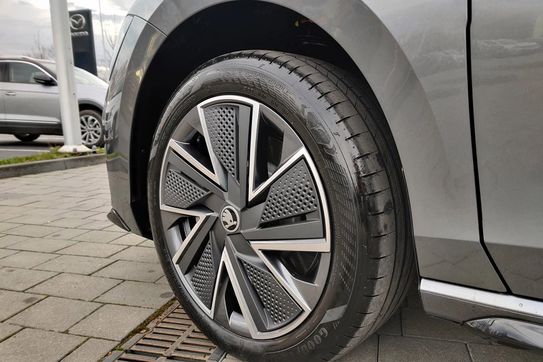 Skoda Superb Sportline 1.5 TSI mHEV DSG