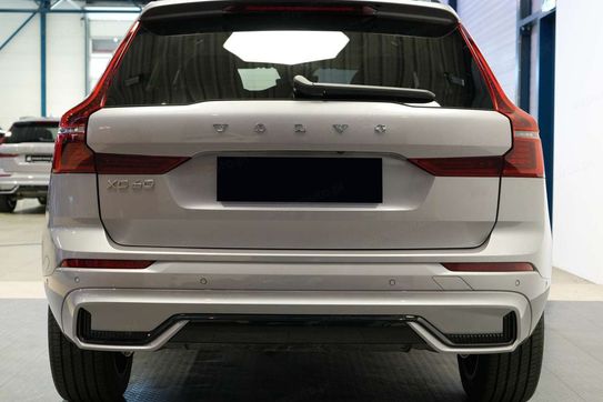 Volvo XC60 B5 AWD Ultra Dark
