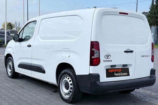 Toyota Proace City 1.5 D-4D Long