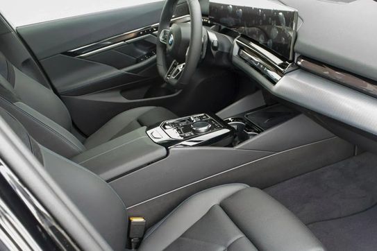 BMW Seria 5 520d M Sport