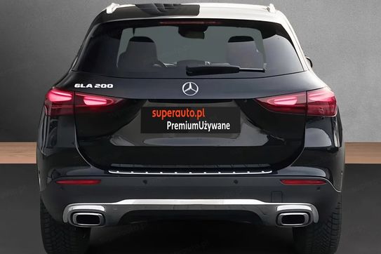 Mercedes GLA 200 Progressive