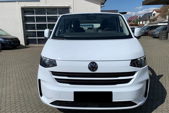 Volkswagen Transporter Kombi TDI L2H1
