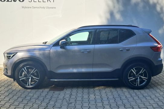 Volvo XC40 B3 Plus Dark