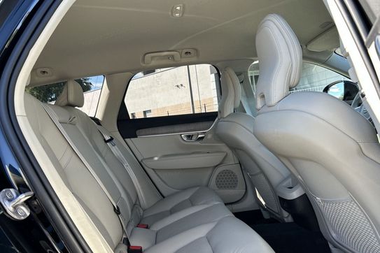 Volvo V90 CC B5 B AWD Core aut