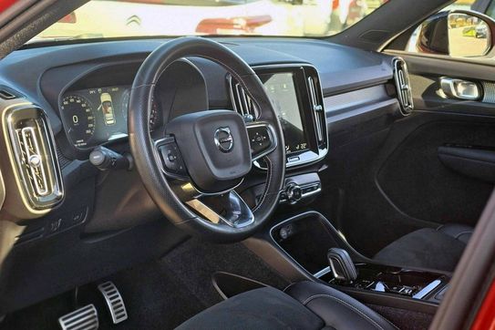 Volvo XC40 B4 B AWD R-Design