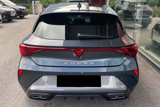 Cupra Leon 1.5 eTSI mHEV DSG