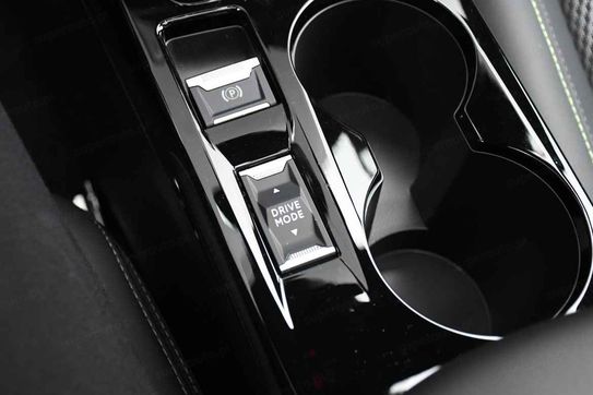 Peugeot 208 e-208 GT 54kWh