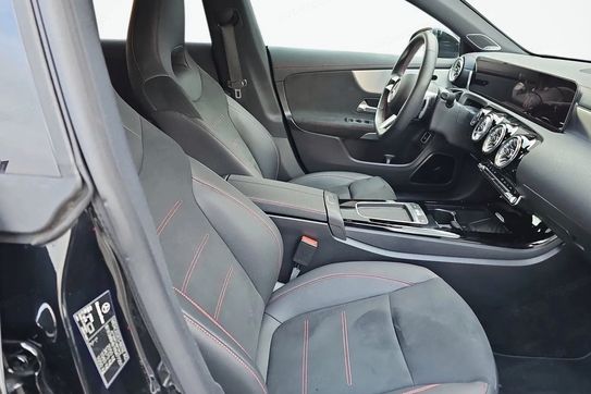 Mercedes CLA Shooting Brake 200 AMG Line