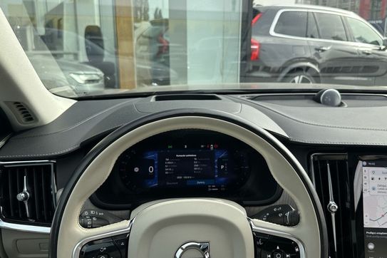 Volvo S90 T8 AWD Plug-In Hybrid Ultimate Bright aut