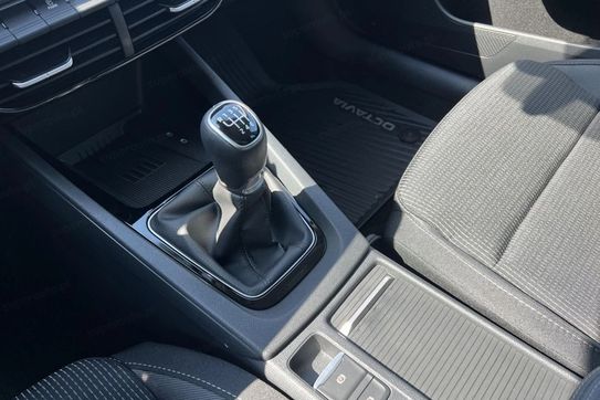 Skoda Octavia TSI  Selection
