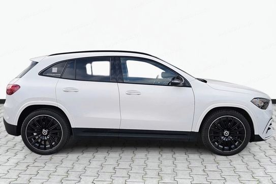 Mercedes GLA 200 AMG Line
