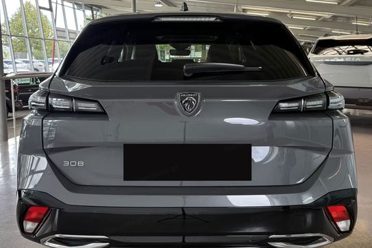 Peugeot 308 Allure EAT8 1.5 BlueHDi
