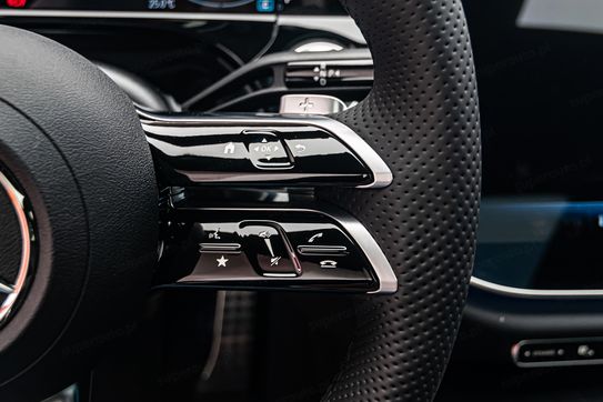 Mercedes Klasa E 220 d 4-Matic AMG