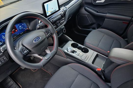 Ford Kuga 2.5 FHEV AWD ST-Line X