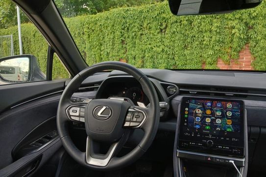 Lexus LBX Hybrid Cool