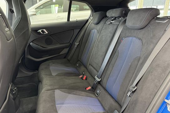 BMW Seria 1 M135i xDrive