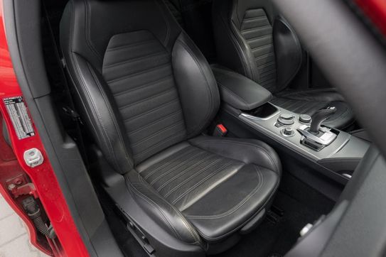 Alfa Romeo Stelvio 2.0 Turbo Veloce Q4 aut