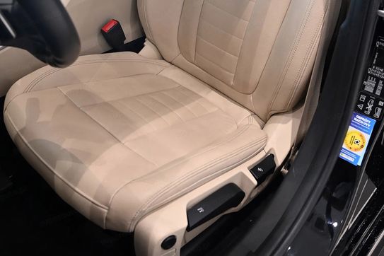 BMW Seria 3 Touring 330i xDrive Luxury Line
