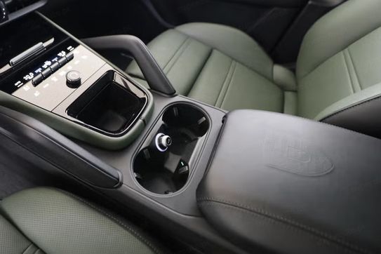 Porsche Cayenne Coupe Black Edition