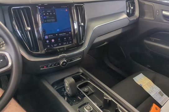 Volvo XC60 B4 Momentum aut