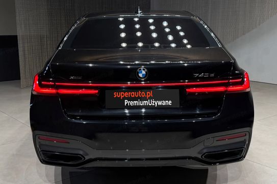 BMW Seria 7 740d xDrive M Sport