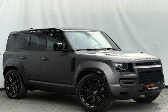 Land Rover Defender 110 P635 V8 OCTA