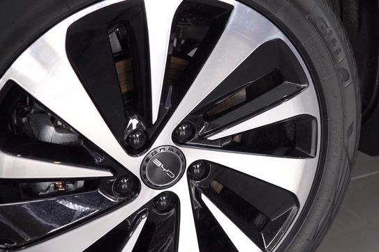 BYD Seal U DM-i 1.5 Boost