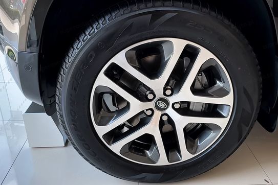 Land Rover Defender 110 D350 X-Dynamic SE