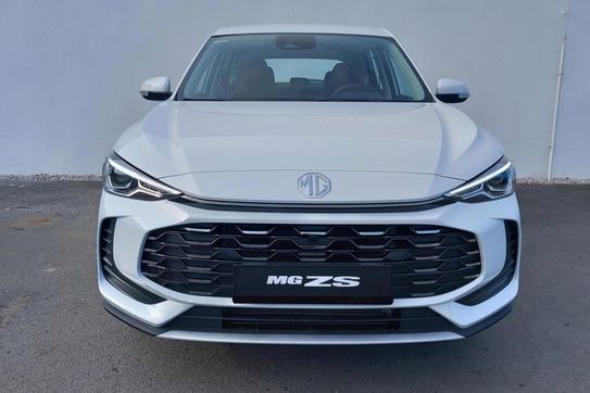 MG ZS 1.5 HEV+ Standard aut