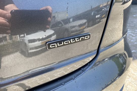Audi Q8 TFSI e quattro