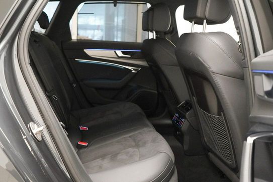 Audi A6 Avant 45 TFSI quattro