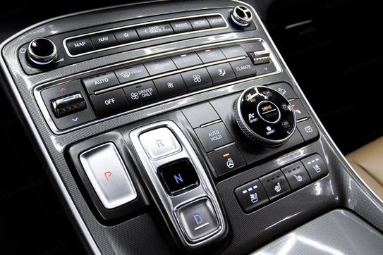 Hyundai Santa Fe T-GDI HEV Platinum 4WD