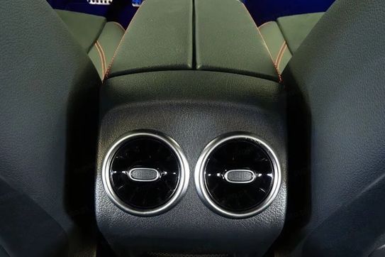 Mercedes GLA 200 d 4-Matic AMG Line 8G-DCT