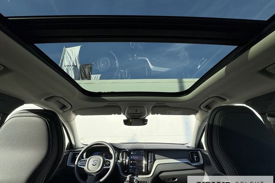 Volvo XC60 T6 Plug-In Hybrid AWD Ultra Bright aut