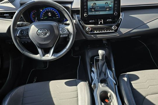 Toyota Corolla 1.8 Hybrid Selection