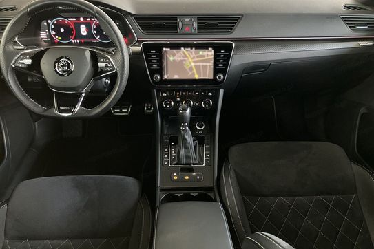 Skoda Superb 2.0 Tdi Scr Sportline Dsg