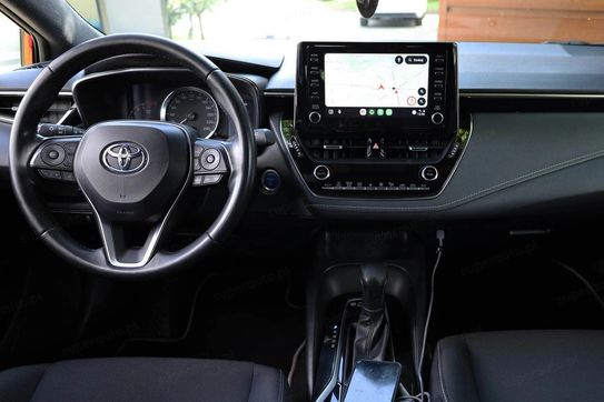 Toyota Corolla 1.8 Hybrid Comfort